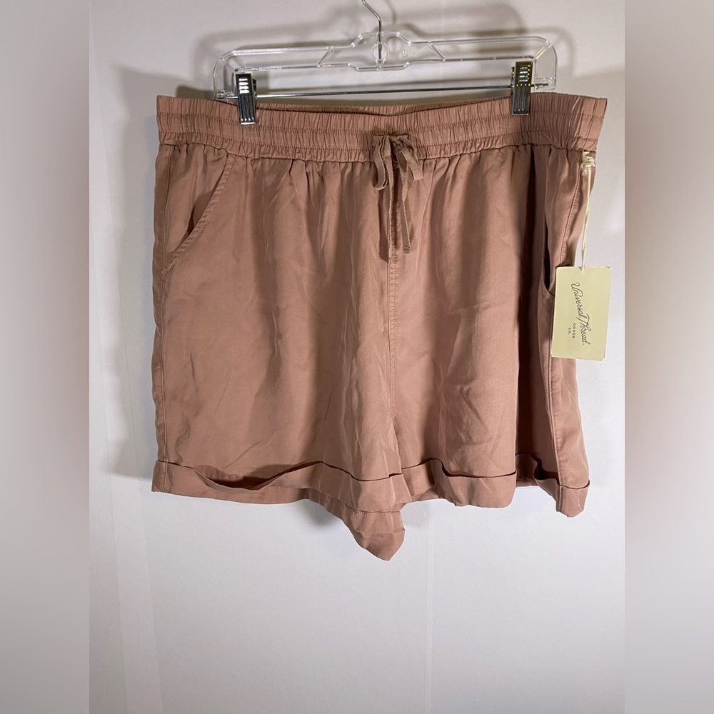 NWT Universal Thread Shorts Pink SZ XXL